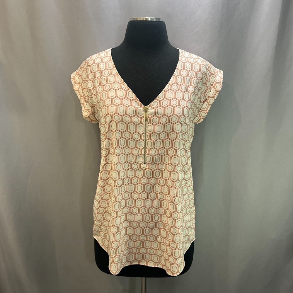 Express Half Zip Blouse Top Womens Small Multicolor Geometric Hexagon Curved Hem